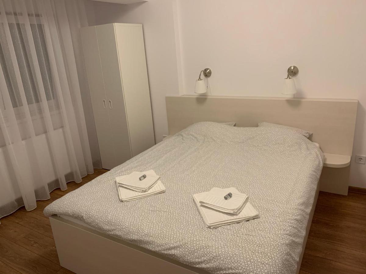 Welcoming Gemini Apartment 1 Sibiu Exterior foto